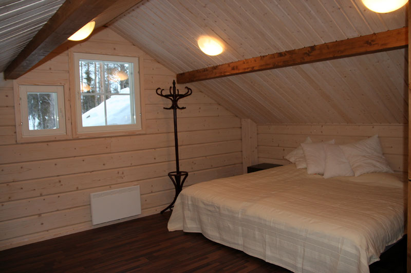 Makuuhuone yläkerta